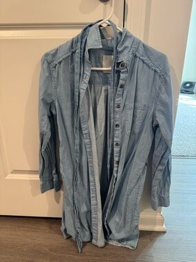 SO Light Blue Chambray Shirt Jacket